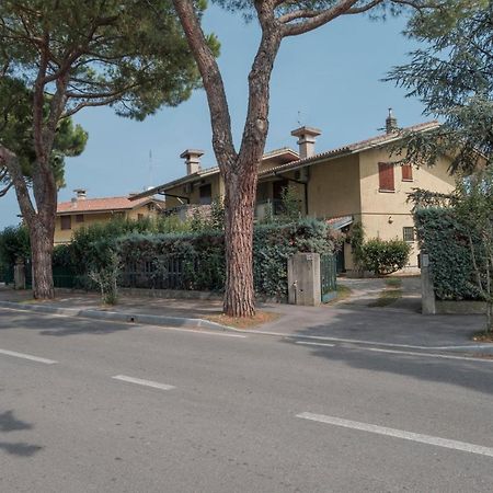 Villa Ida - 2 Bedrooms Apartment With Private Garden Sirmione Exterior foto