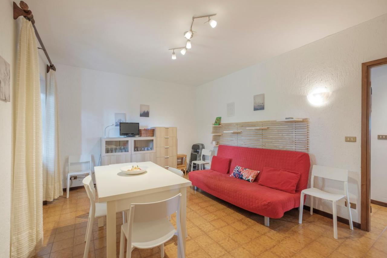 Villa Ida - 2 Bedrooms Apartment With Private Garden Sirmione Exterior foto