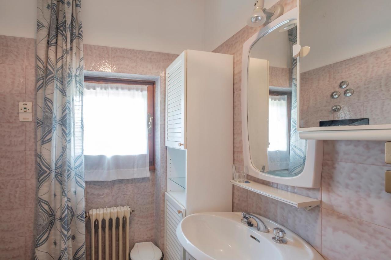 Villa Ida - 2 Bedrooms Apartment With Private Garden Sirmione Exterior foto